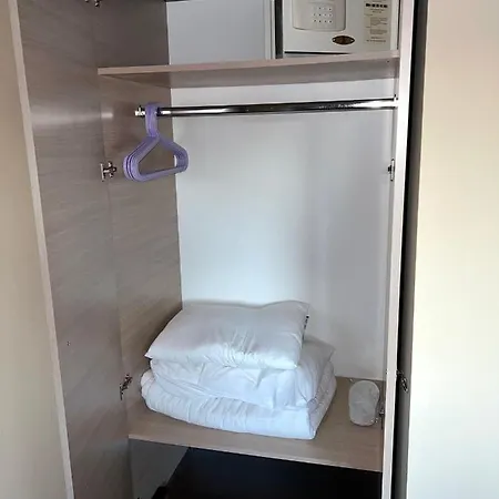 Penthouse At Dream דירה בנסקו